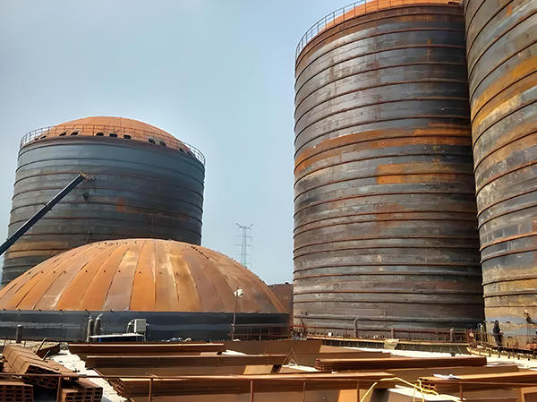 鸡冠焦粉钢板仓